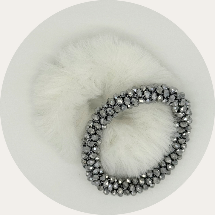WHITE WHISPER Scrunchie Set